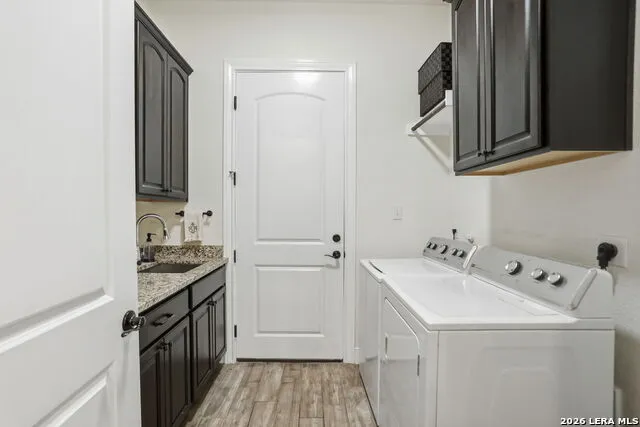 306 County Road 6876 Natalia, TX 78059