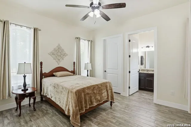 306 County Road 6876 Natalia, TX 78059
