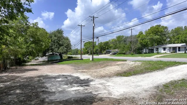506 Clover Austin, TX 78745