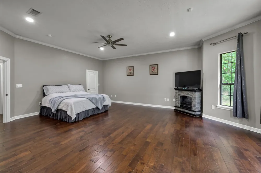 910 Commons Way Court Huffman, TX 77336