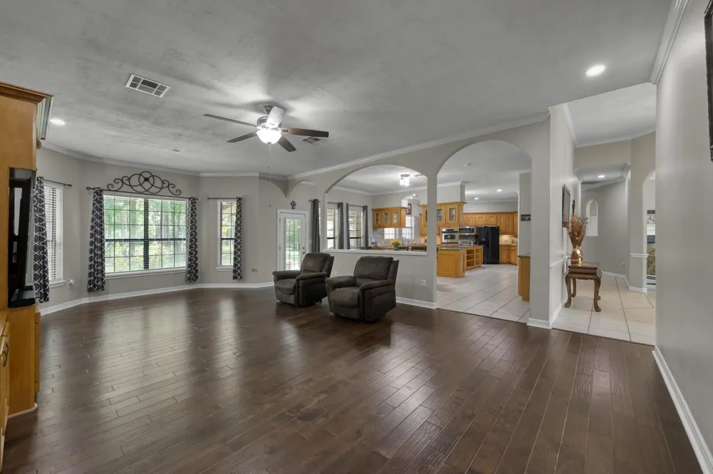 910 Commons Way Court Huffman, TX 77336