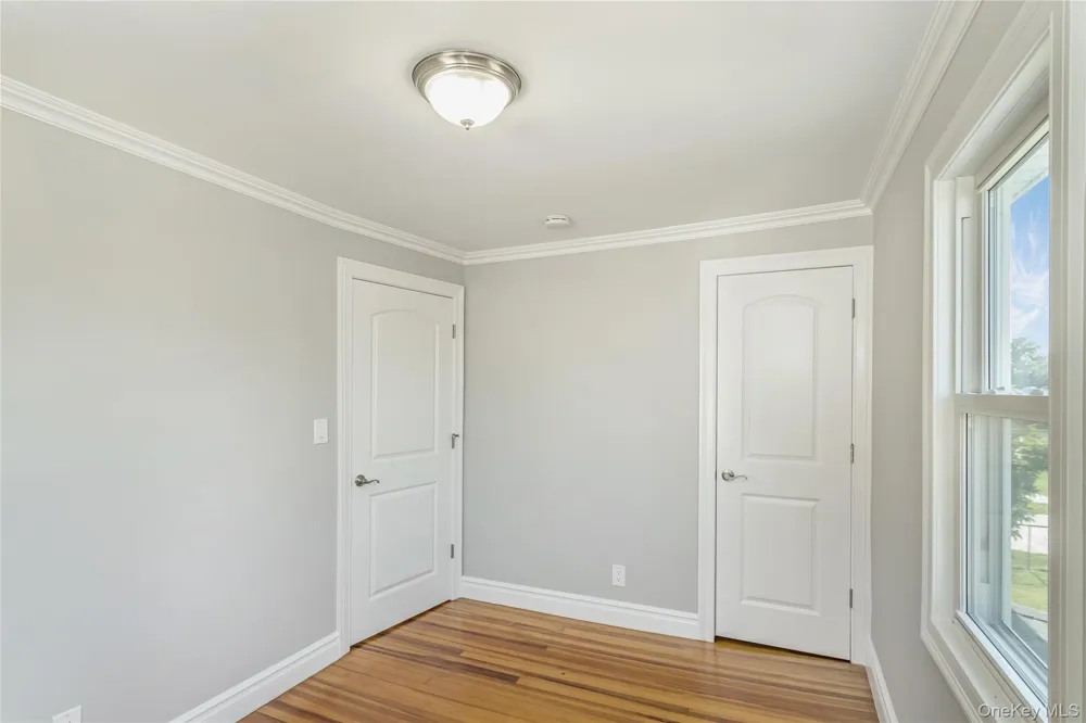 104 Sheridan Avenue Williston Park, NY 11596