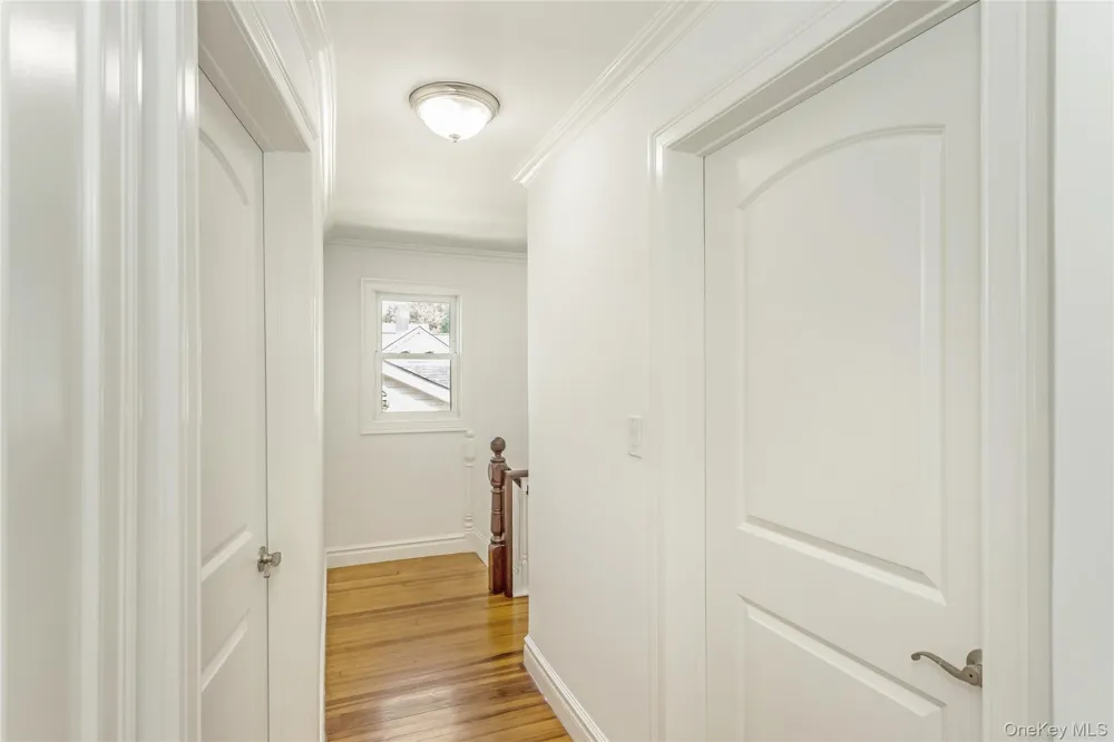 104 Sheridan Avenue Williston Park, NY 11596