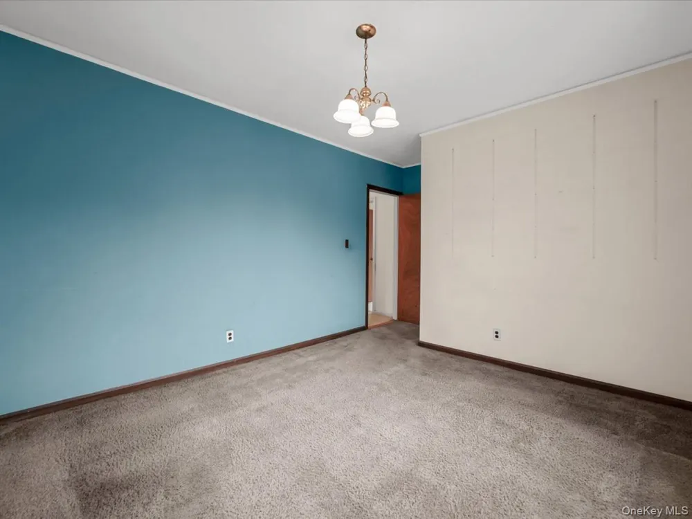 8026 217th Street Hollis Hills, NY 11427