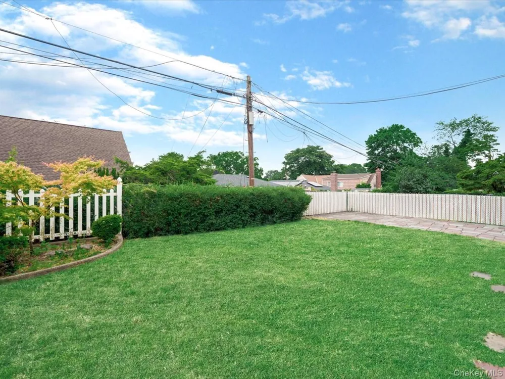 8026 217th Street Hollis Hills, NY 11427
