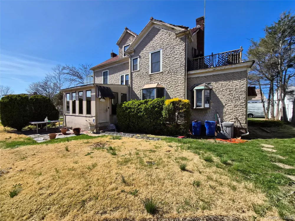 19404 110th Road Saint Albans, NY 11412