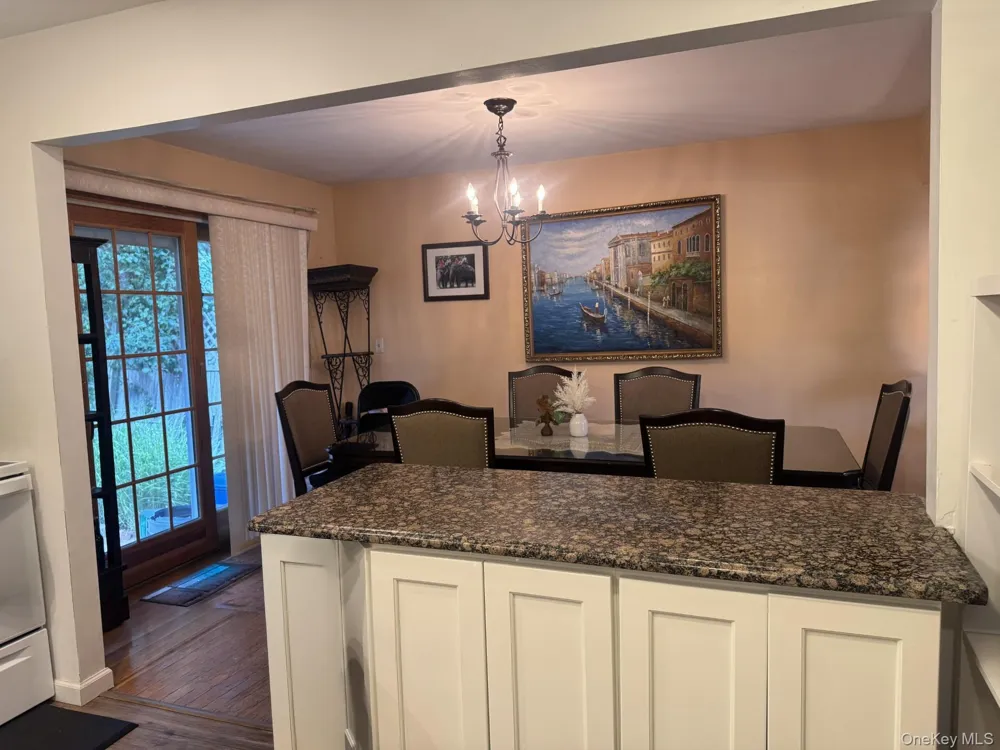 59 Bushwick Street Melville, NY 11747