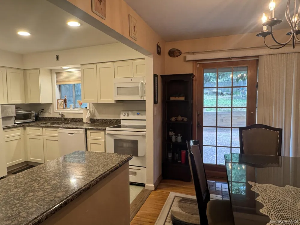 59 Bushwick Street Melville, NY 11747