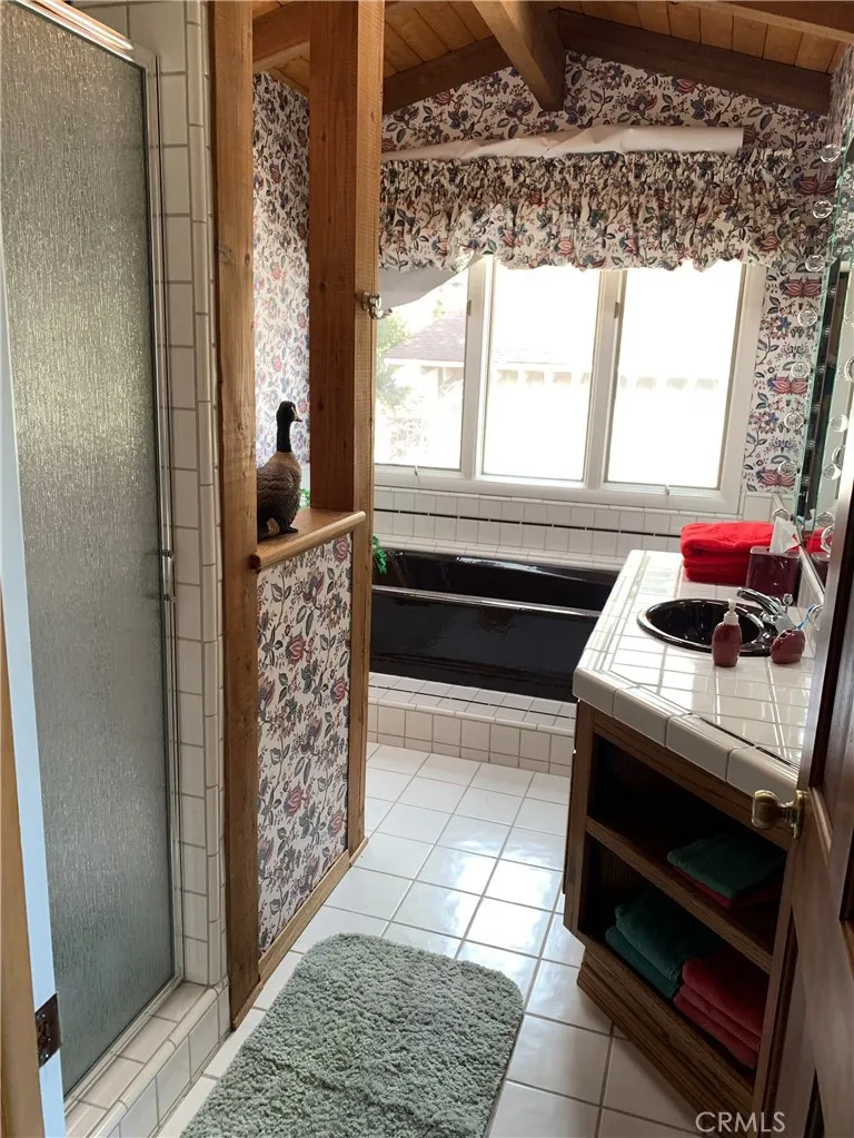 1136 Mount Verde Big Bear City, CA 92314