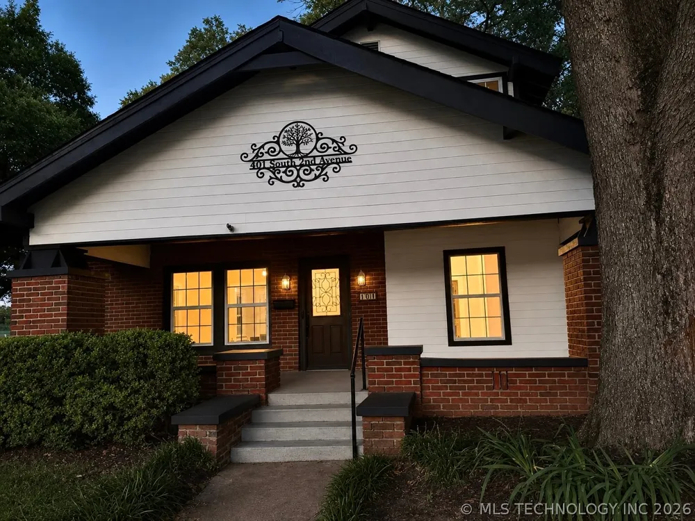 401 S 2nd Avenue Madill, OK 73446
