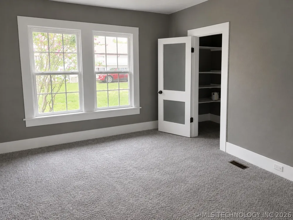 401 S 2nd Avenue Madill, OK 73446