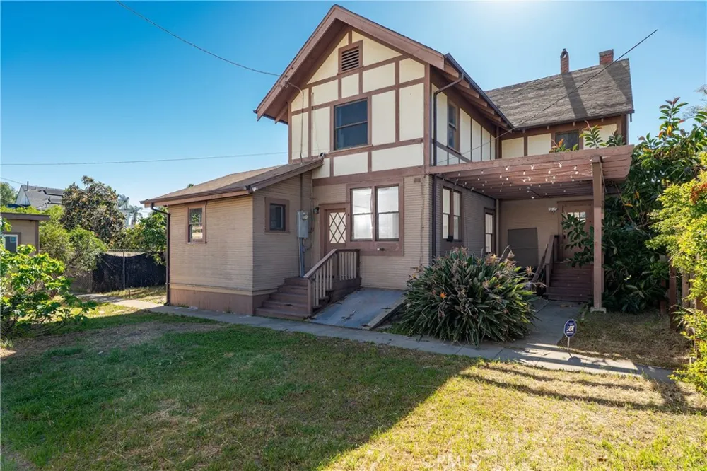 305 F National City, CA 91950