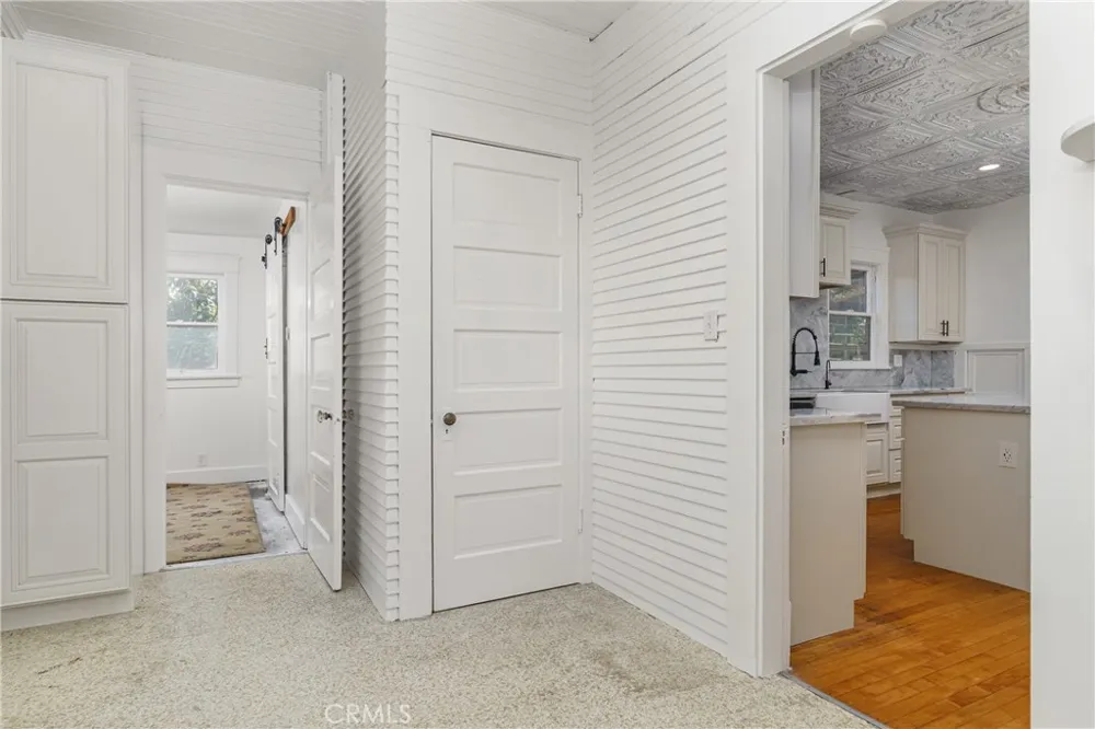 305 F National City, CA 91950