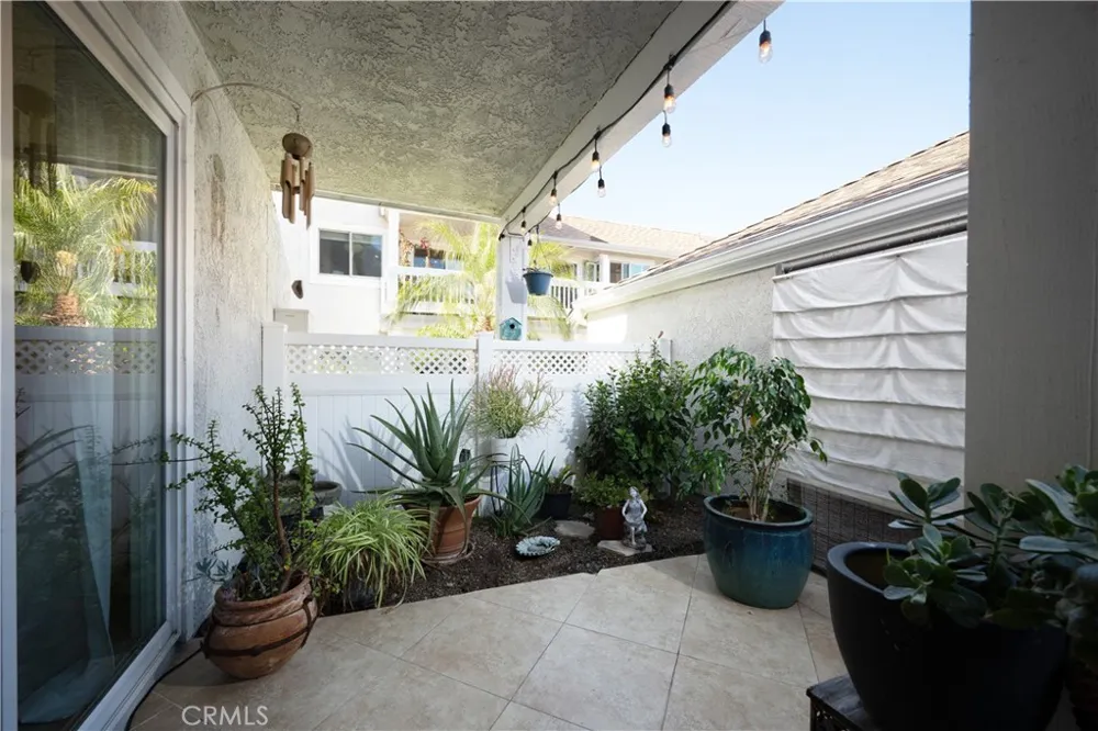 4682 Warner #C110 Huntington Beach, CA 92649