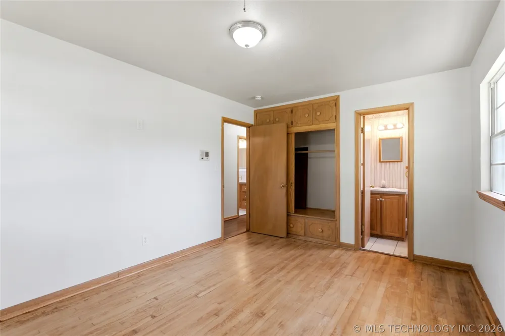 705 S State Street Wagoner, OK 74467