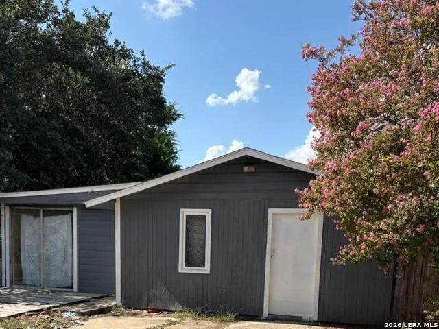 3107 GOLDEN AVE San Antonio, TX 78211