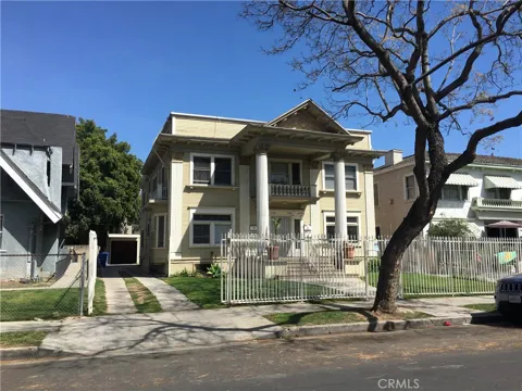 2710 Raymond Avenue