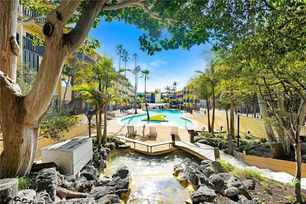 770 W Imperial Avenue #71 El Segundo, CA 90245