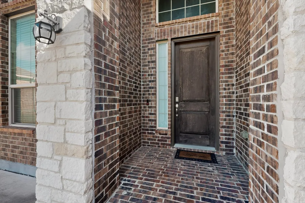 4401 Tall Meadow Court Arlington, TX 76001