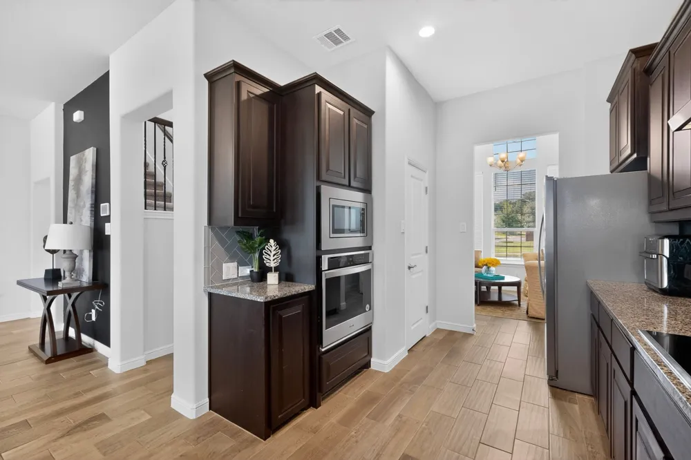 4401 Tall Meadow Court Arlington, TX 76001