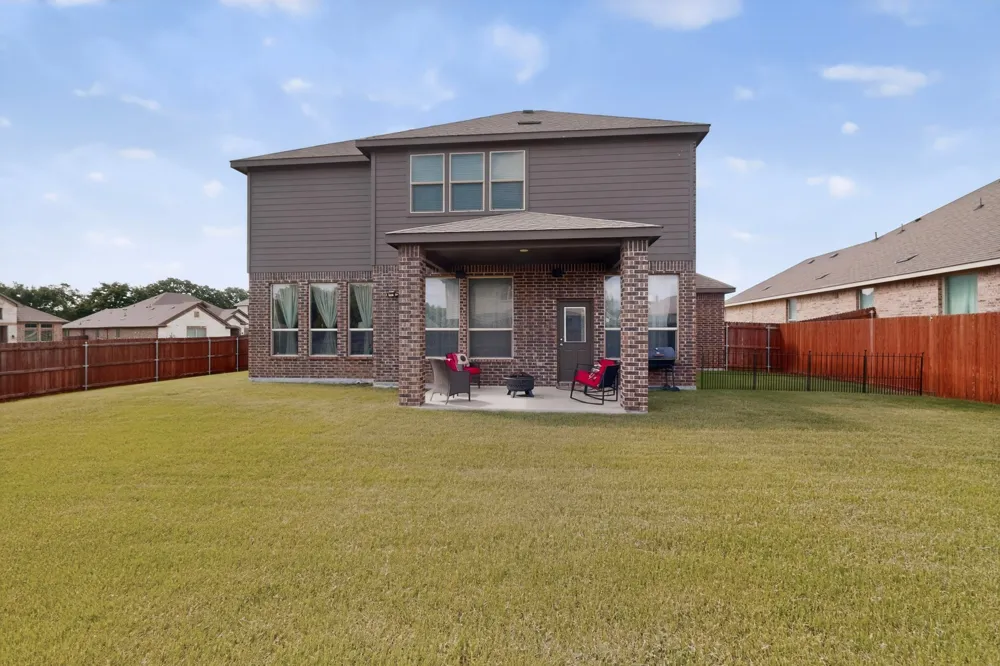 4401 Tall Meadow Court Arlington, TX 76001