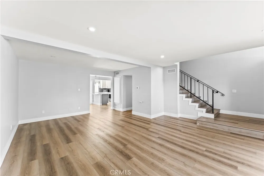 1968 Olivewood Court Thousand Oaks, CA 91362