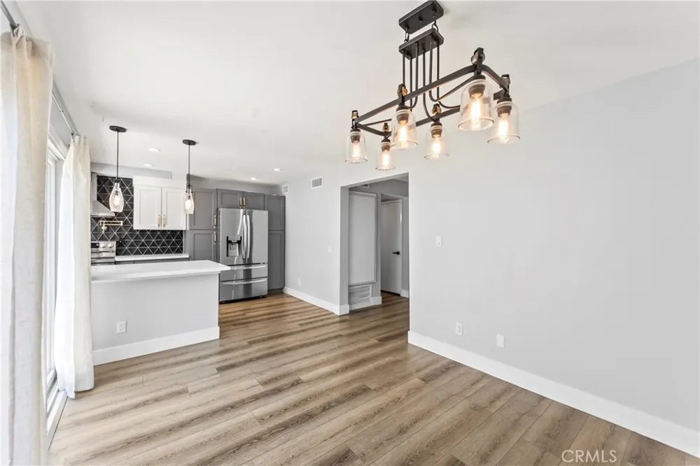 1968 Olivewood Court Thousand Oaks, CA 91362