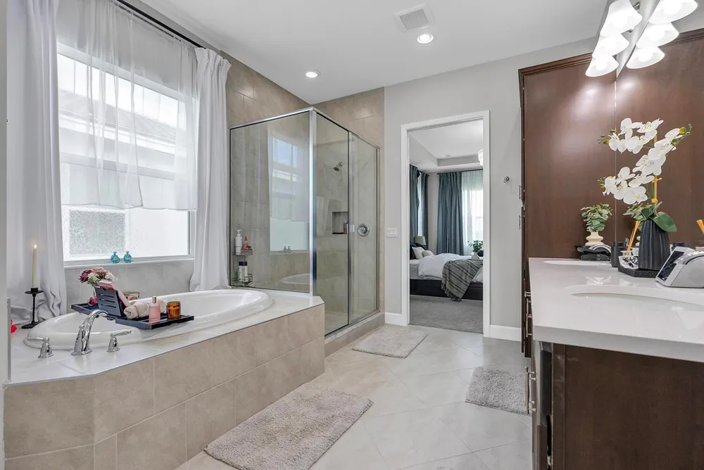 13638 Spruce Pne Drive Westlake, FL 33441