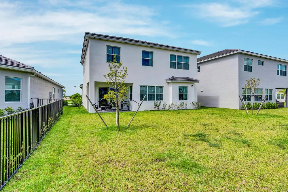 13638 Spruce Pne Drive Westlake, FL 33441