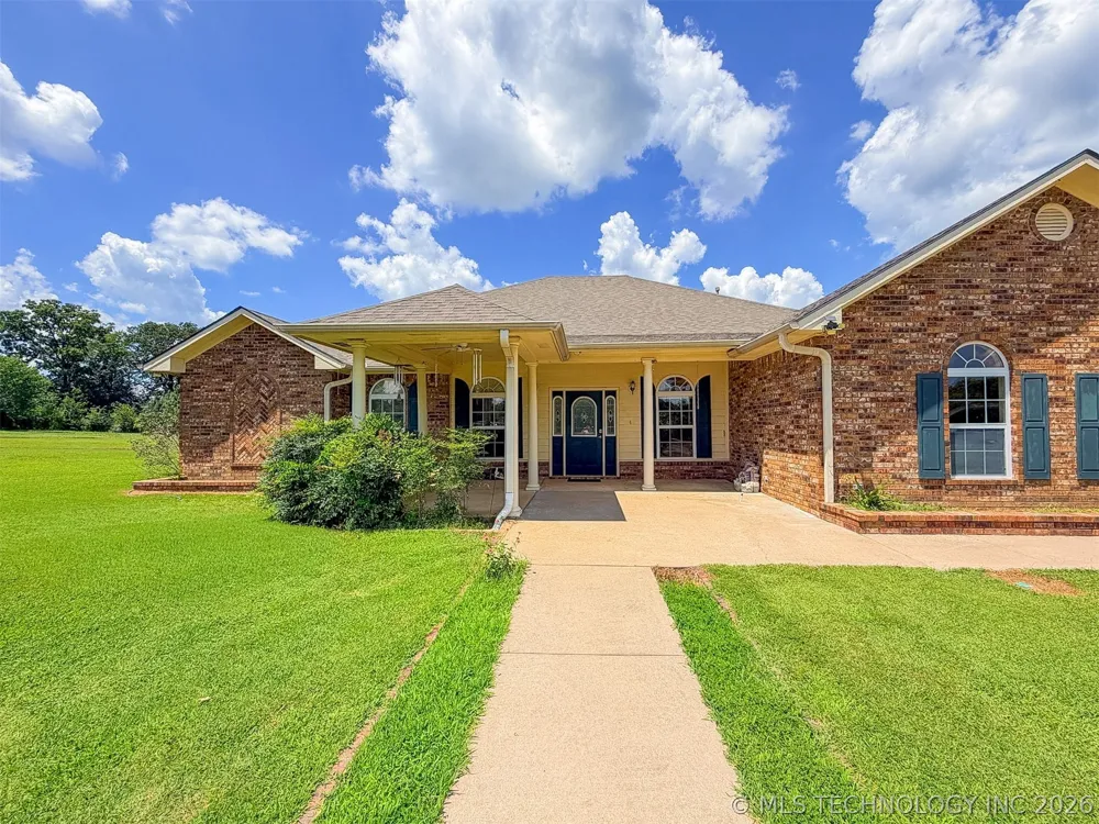 15224 W Jones Road Tahlequah, OK 74464