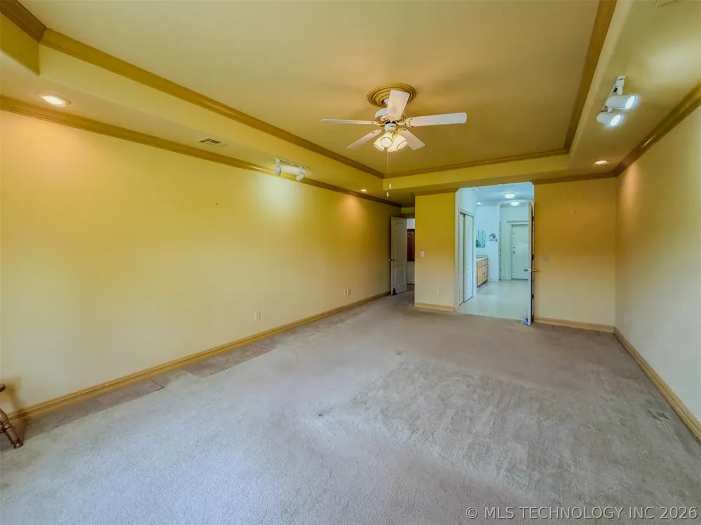 15224 W Jones Road Tahlequah, OK 74464