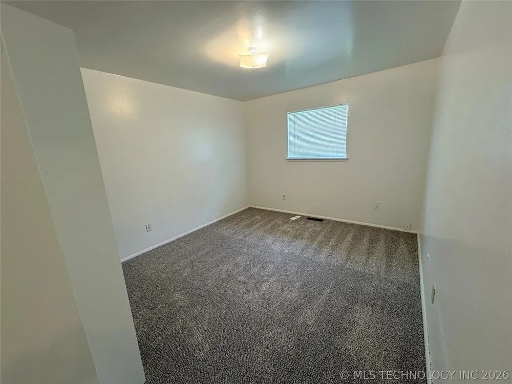 1925 E 51st Place Tulsa, OK 74105