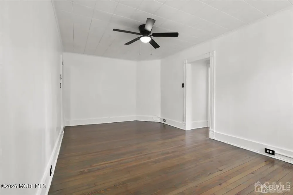 414416 Main Street #416B Sayreville, NJ 08872