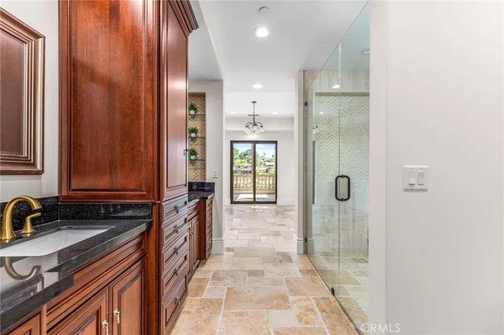 22477 Boating Way Canyon Lake, CA 92587