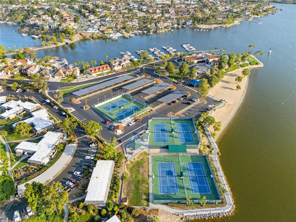 22477 Boating Way Canyon Lake, CA 92587