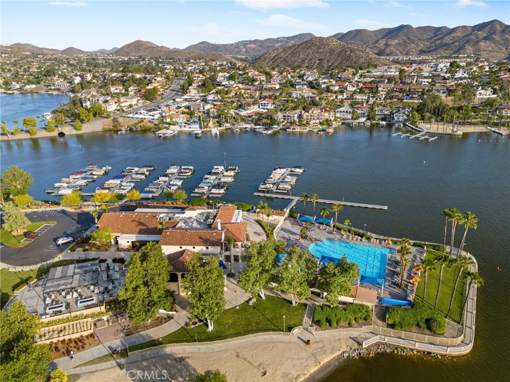22477 Boating Way Canyon Lake, CA 92587