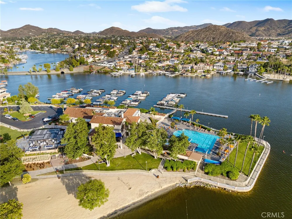 22477 Boating Way Canyon Lake, CA 92587