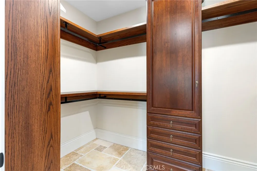 22477 Boating Way Canyon Lake, CA 92587