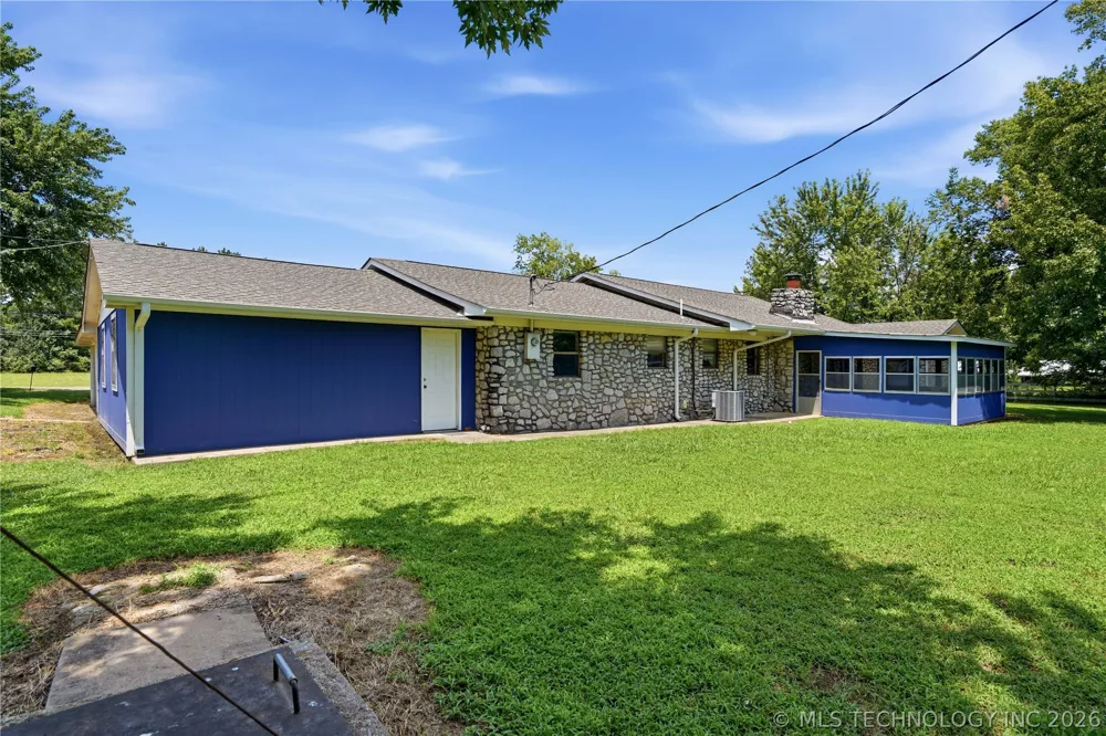 502 Fir Lane Warner, OK 74469