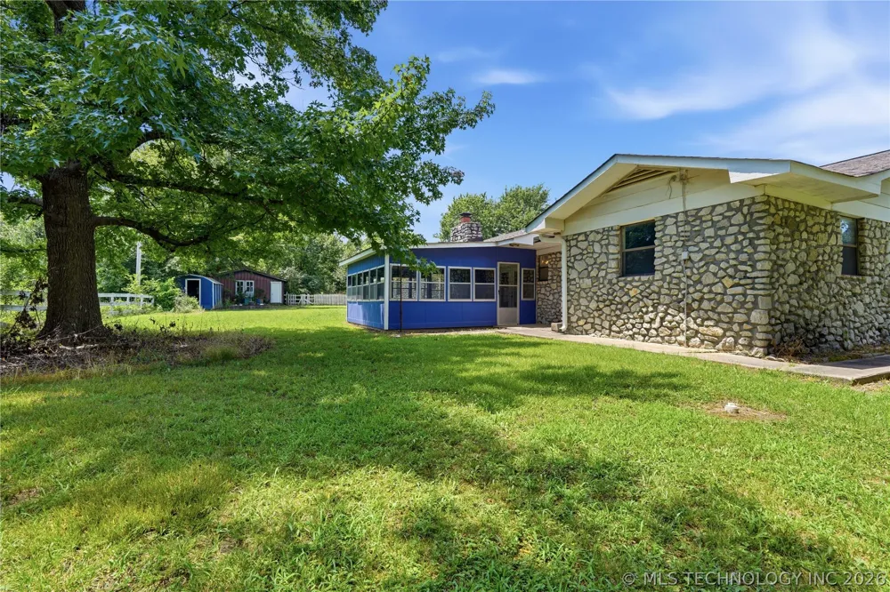 502 Fir Lane Warner, OK 74469