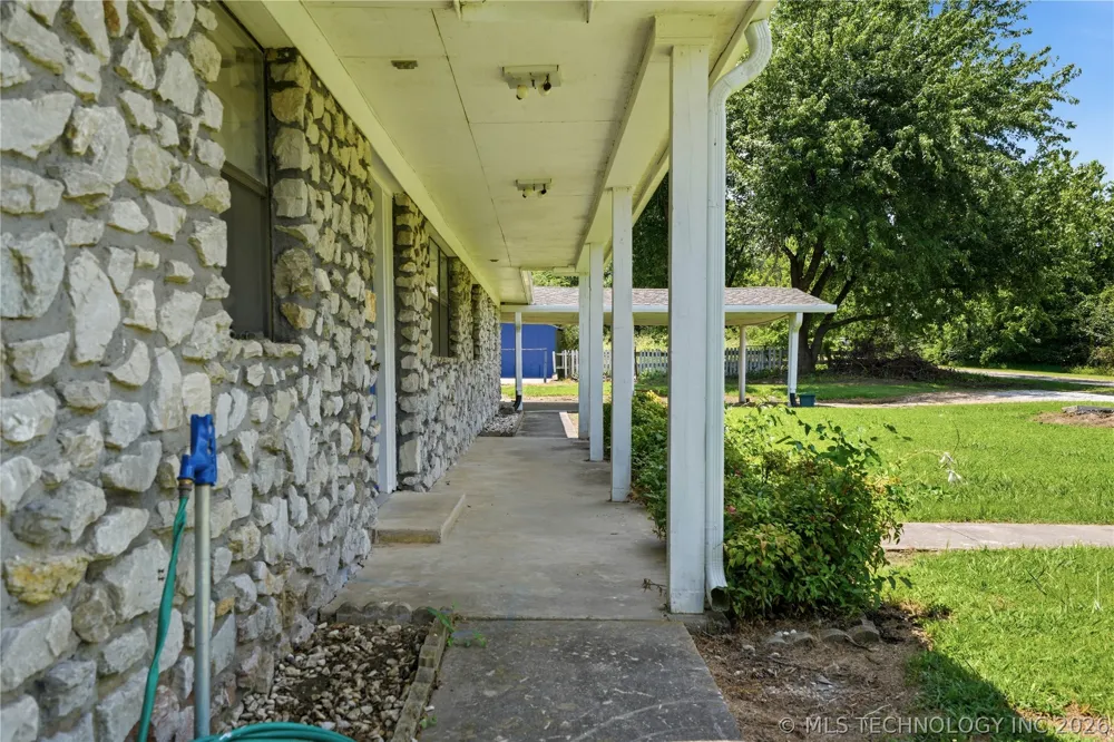 502 Fir Lane Warner, OK 74469