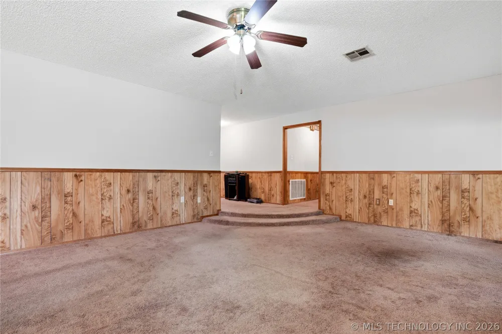 502 Fir Lane Warner, OK 74469