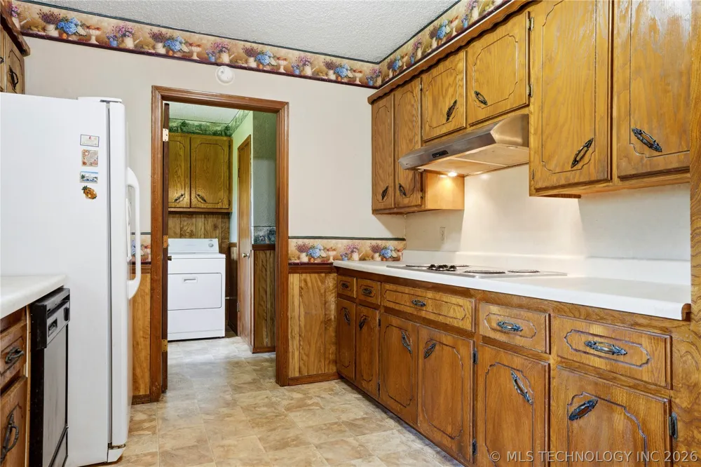 502 Fir Lane Warner, OK 74469