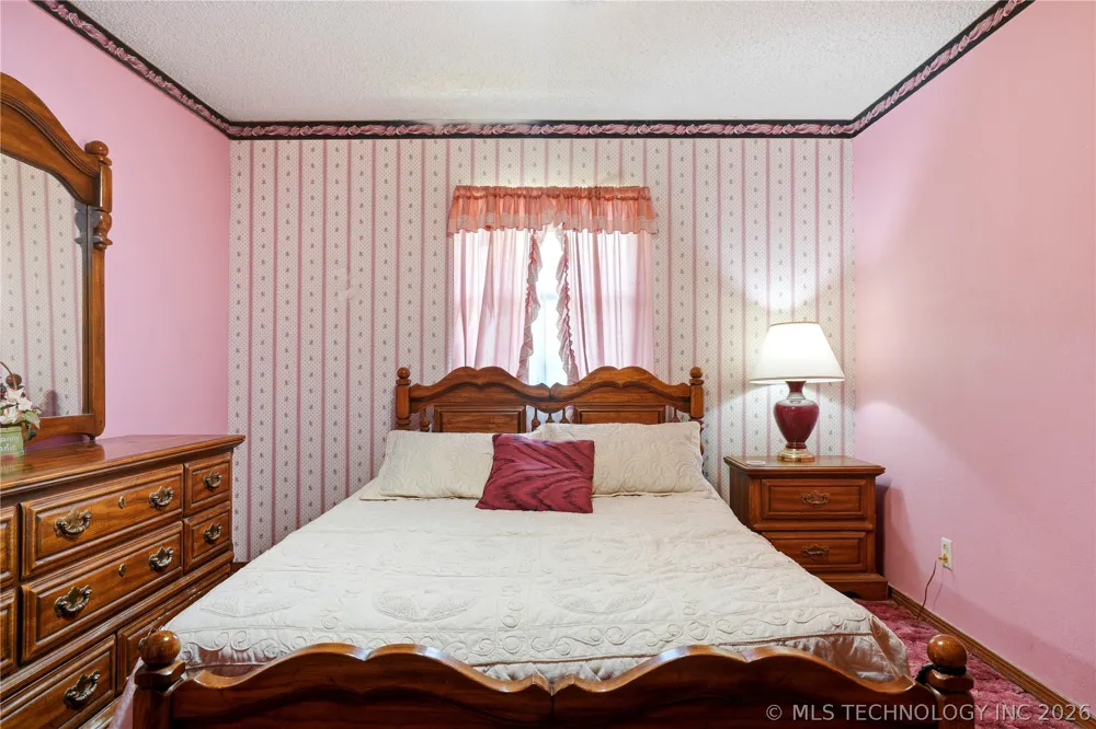 502 Fir Lane Warner, OK 74469