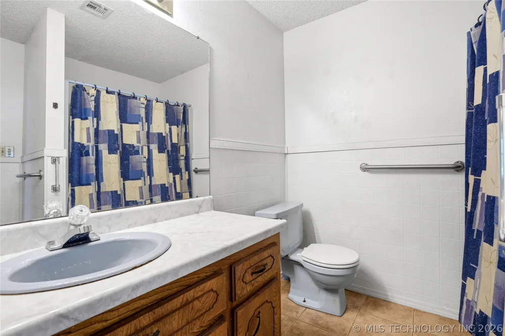 502 Fir Lane Warner, OK 74469