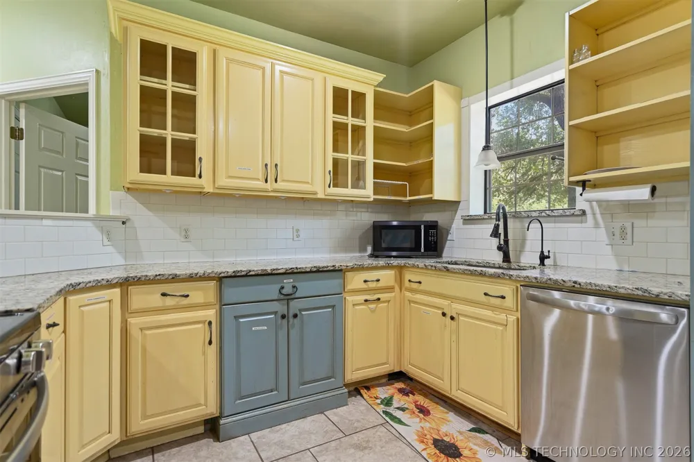 14205 S Simpson Road Mannsville, OK 73447