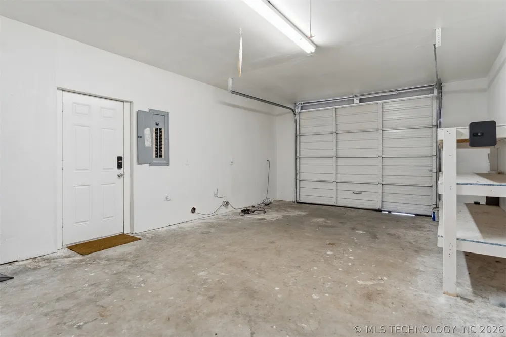 14205 S Simpson Road Mannsville, OK 73447
