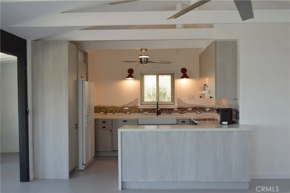 10225 Pinon Morongo Valley, CA 92256