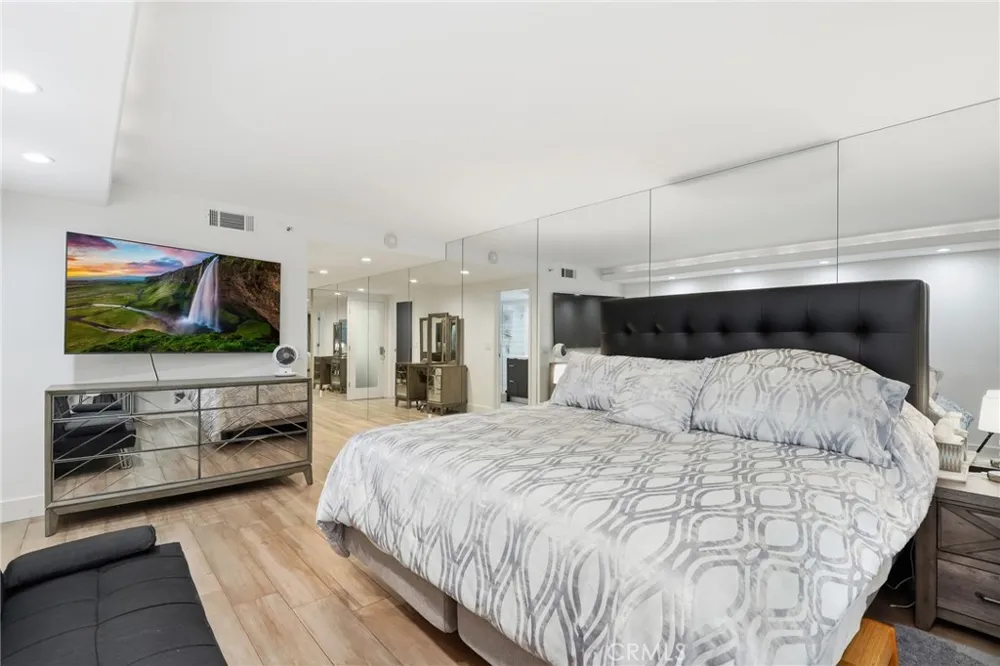410 Corto Lane #E San Clemente, CA 92672