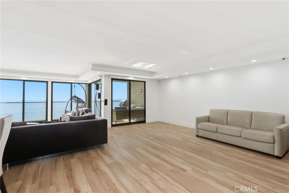 410 Corto Lane #E San Clemente, CA 92672